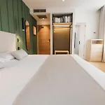 Hotel Mondragon Hotela 3*
