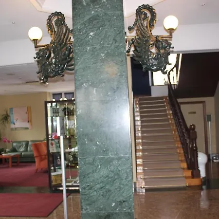 Hotel Mondragon Hotela