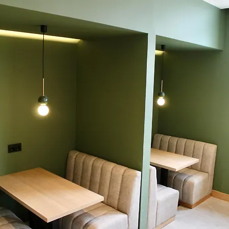 Hotel Mondragon Hotela 3*