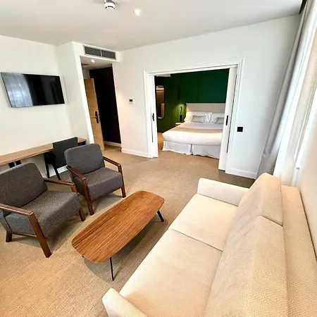 Mondragon Hotela Hotel